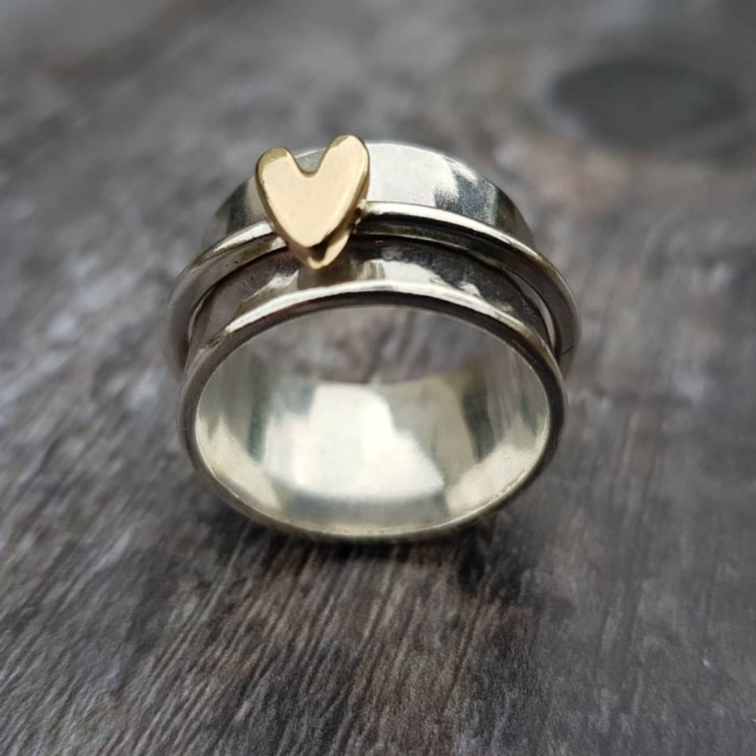 AMELIE | ANELLO CON CUORE DORATO